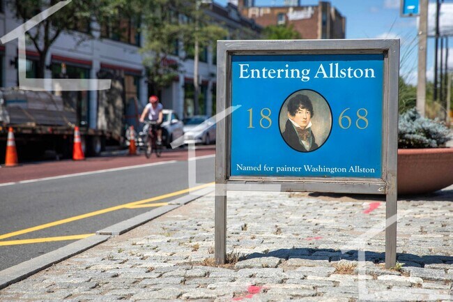 Building Photo - Unique BU Apartment