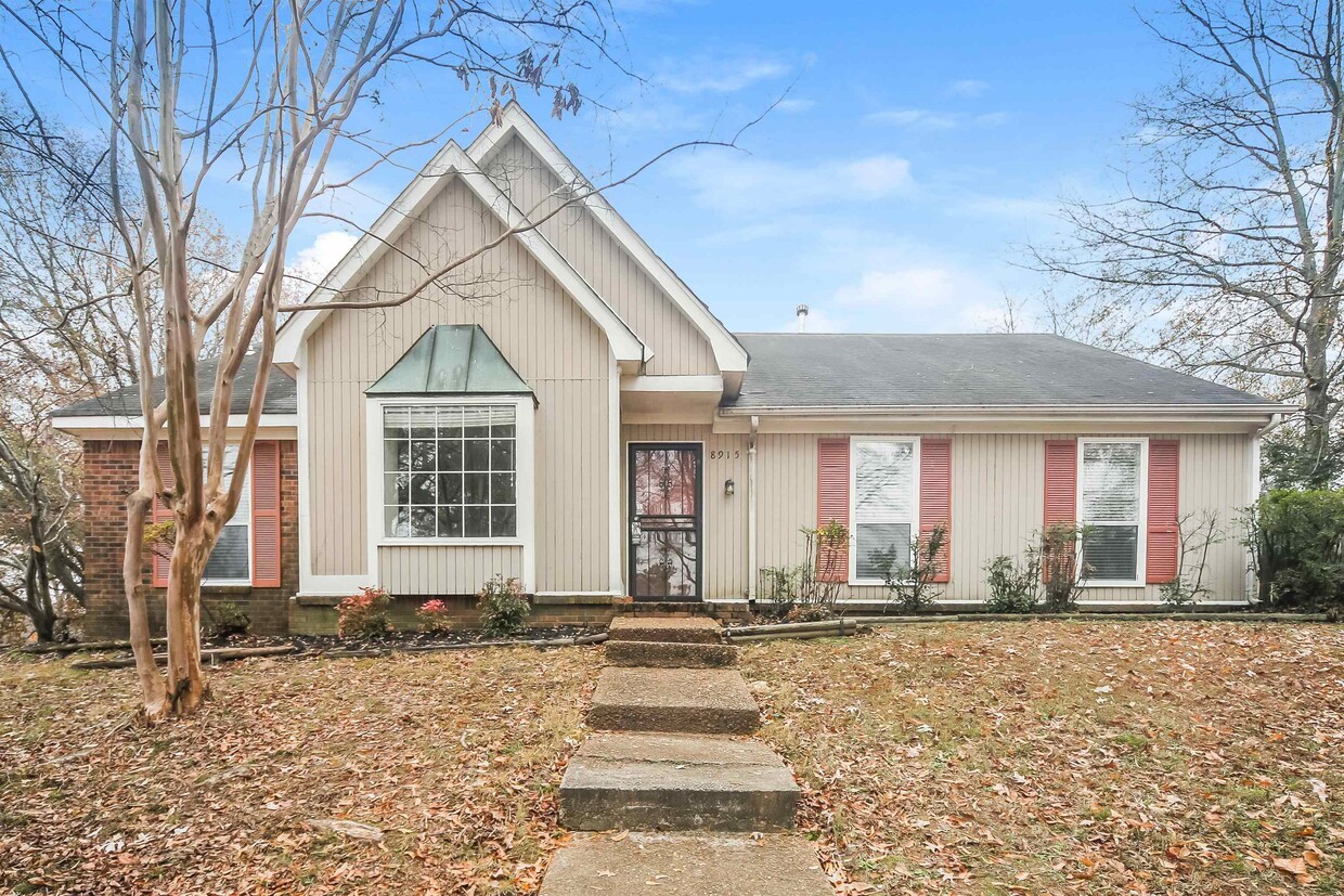 Foto principal - 8915 Lanthorn Cove