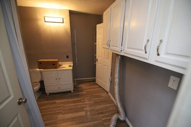 Foto del edificio - 3BD/2BA Townhome