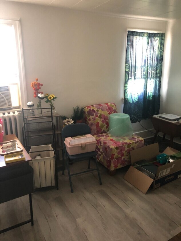 Foto principal - 615 N 6th St