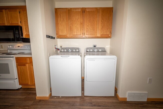 Foto del interior - Mark Ave Townhomes