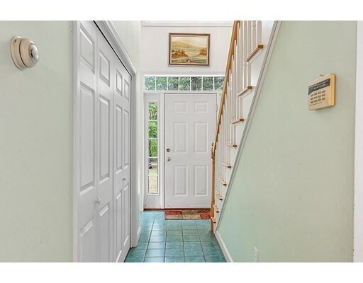Building Photo - 4 Wyndbrook Ln