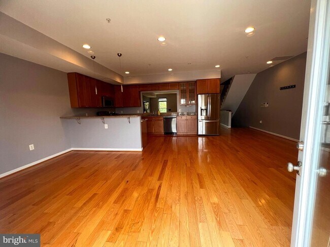 Building Photo - 5405 7th Street NW Unit 102