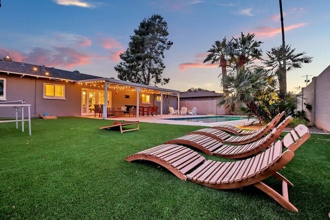 Foto del edificio - 7410 E Edgemont Ave