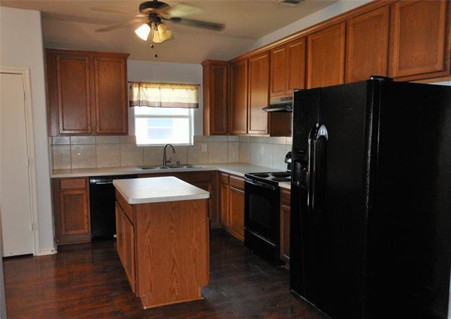 Foto del edificio - 12813 Carpenter Ln