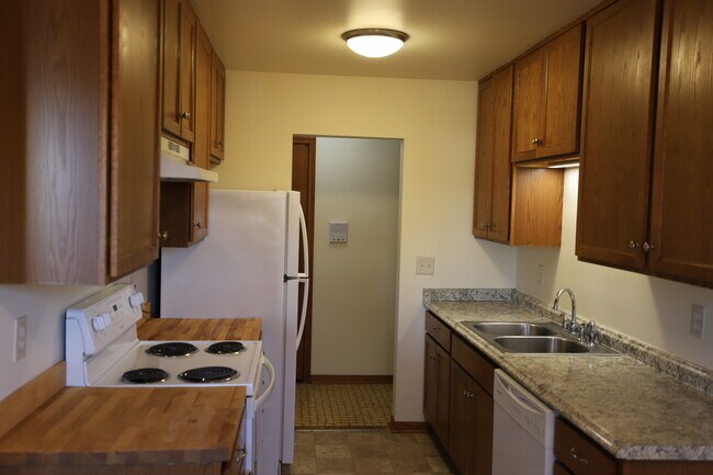 Foto del edificio - The Heritage Apartments