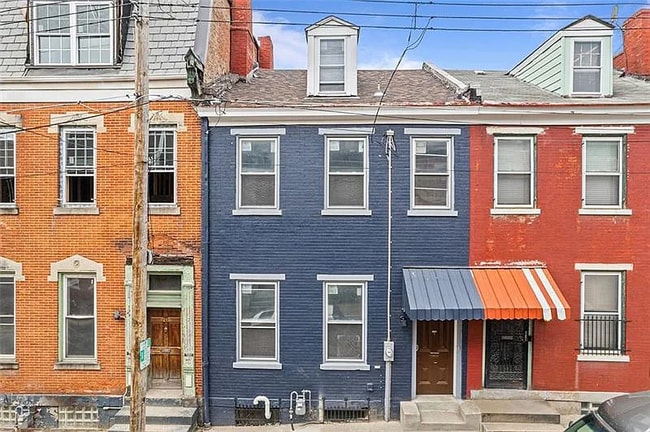 Foto del edificio - 1221 Boyle St