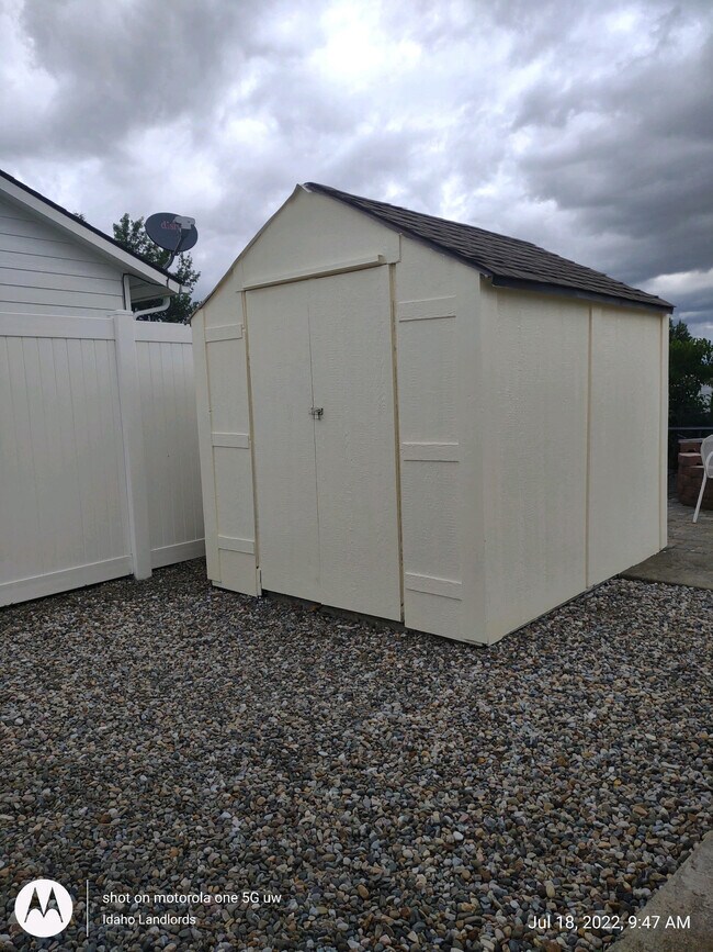 Building Photo - 1714 N Quail Run Blvd