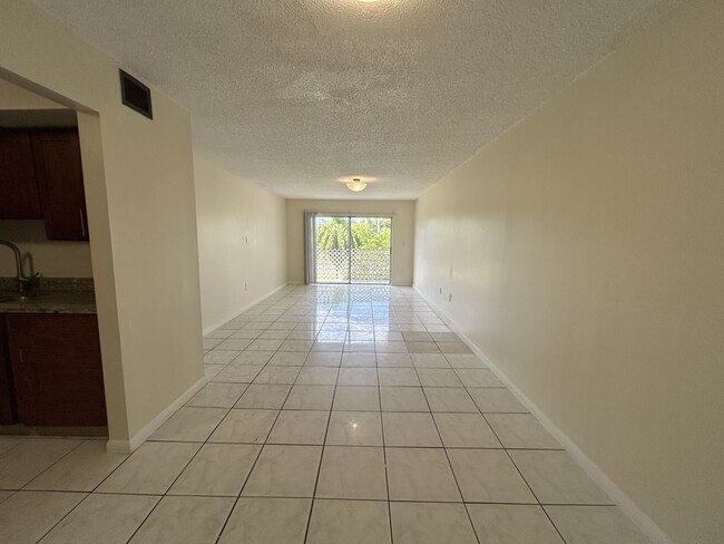 Building Photo - 3600 NW 21st St