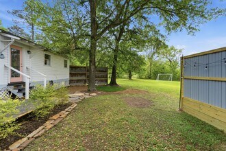 Building Photo - 11757 Calvary Rd