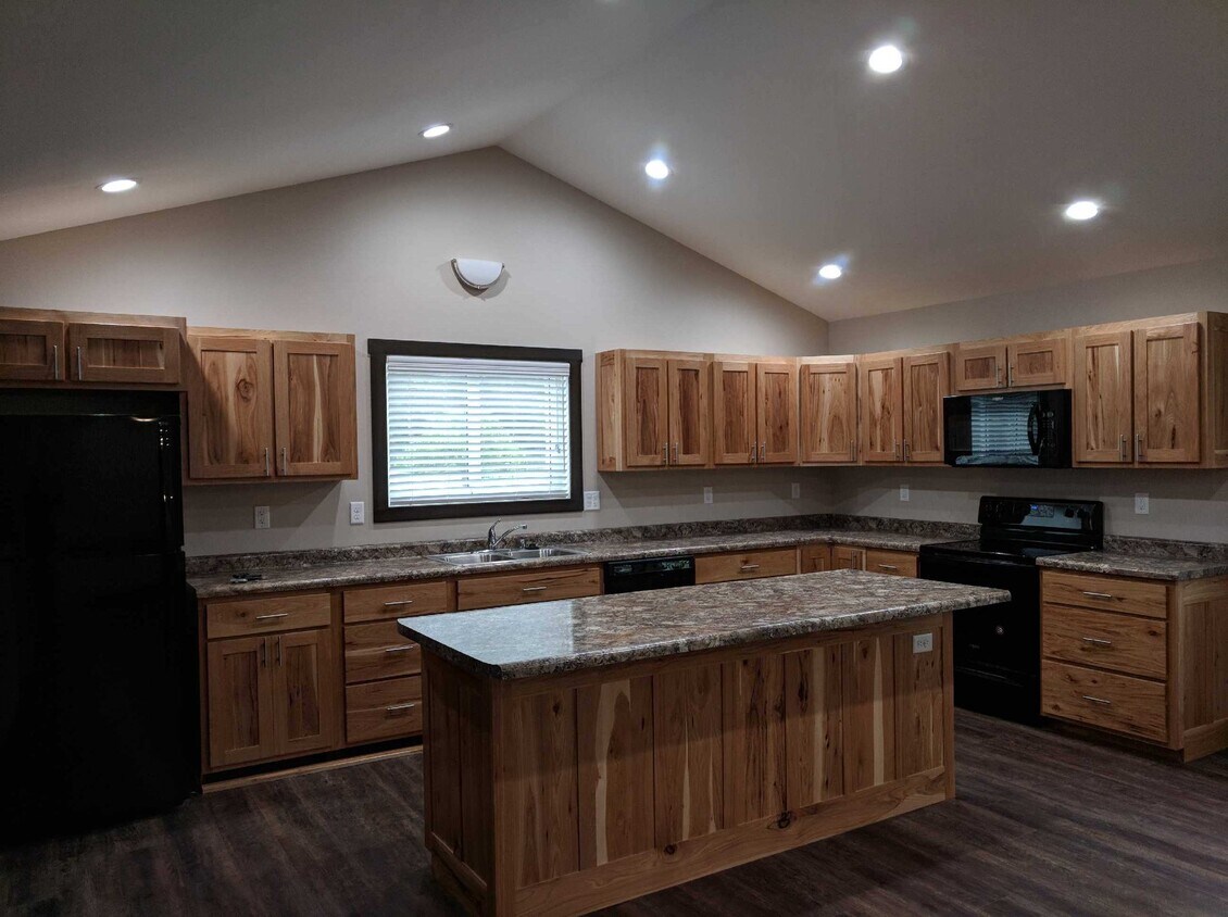 Foto principal - 11394 Emmons St