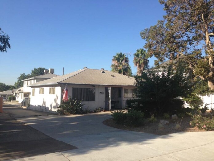 Primary Photo - 710 W Arrow Hwy