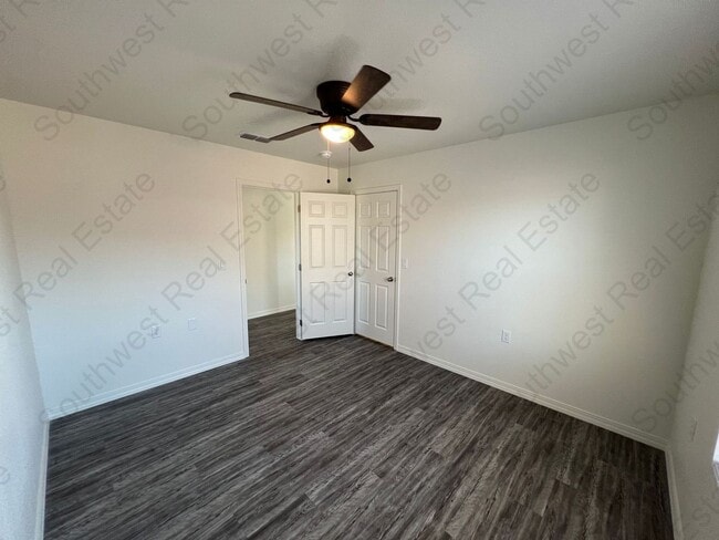 Building Photo - 2130 Bobwhite Ct