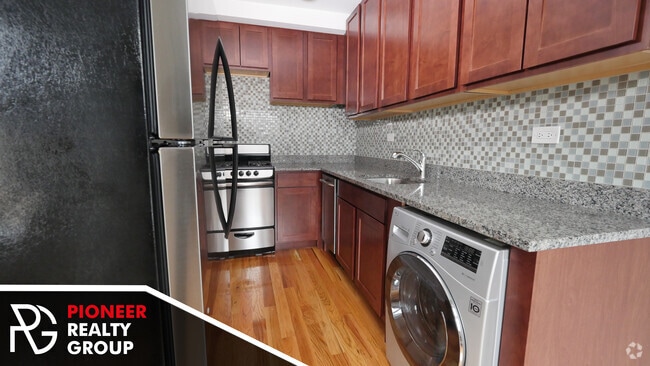 Building Photo - 506 W Arlington Pl