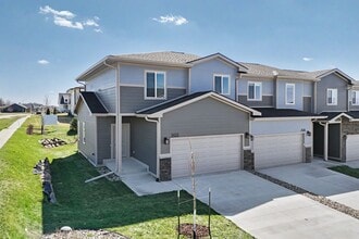 Building Photo - 9122 Calvin Dr