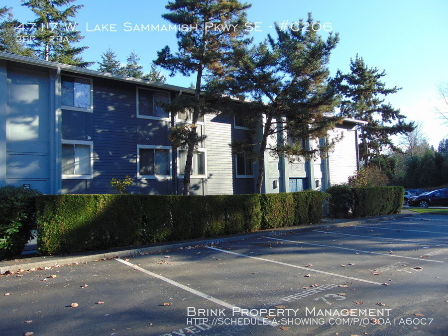 Primary Photo - 4717 W Lake Sammamish Pky SE
