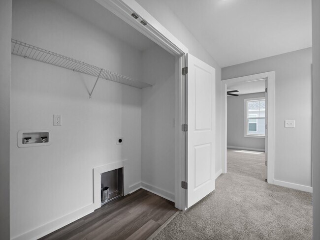 Building Photo - 302 Starfish Ln