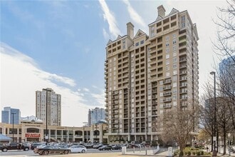 Building Photo - 3334 Peachtree Rd NE