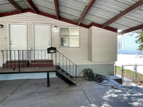 Building Photo - 947 S 900 W