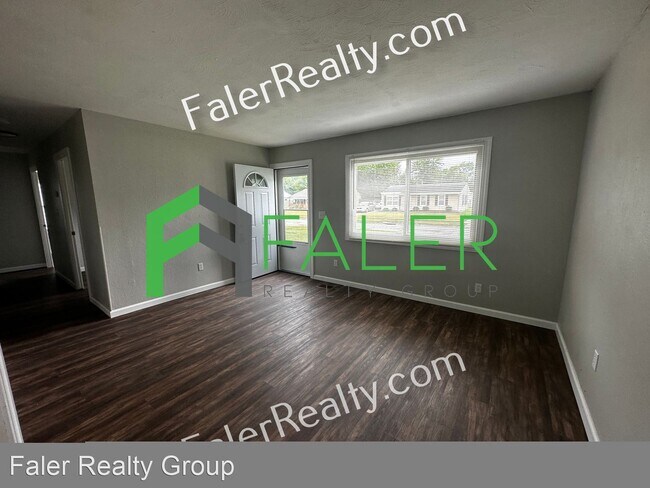 Building Photo - 3 br, 1 bath House - 498 Ridgebury Dr