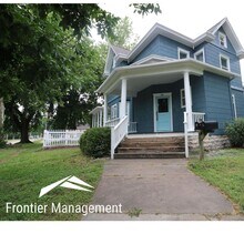 Building Photo - 901 Leavenworth St