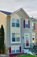 Building Photo - 12300 Sweetbriar Pl