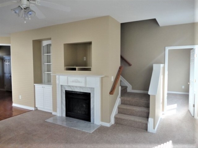 Foto del edificio - 276 Stansbury Ln