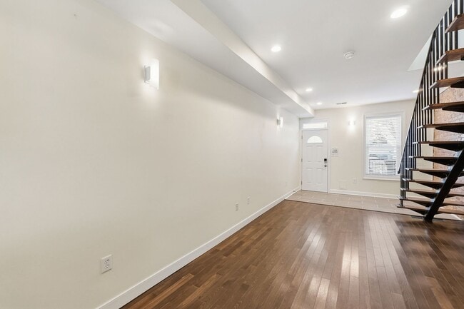 Foto del edificio - 1515 Independence Ave SE