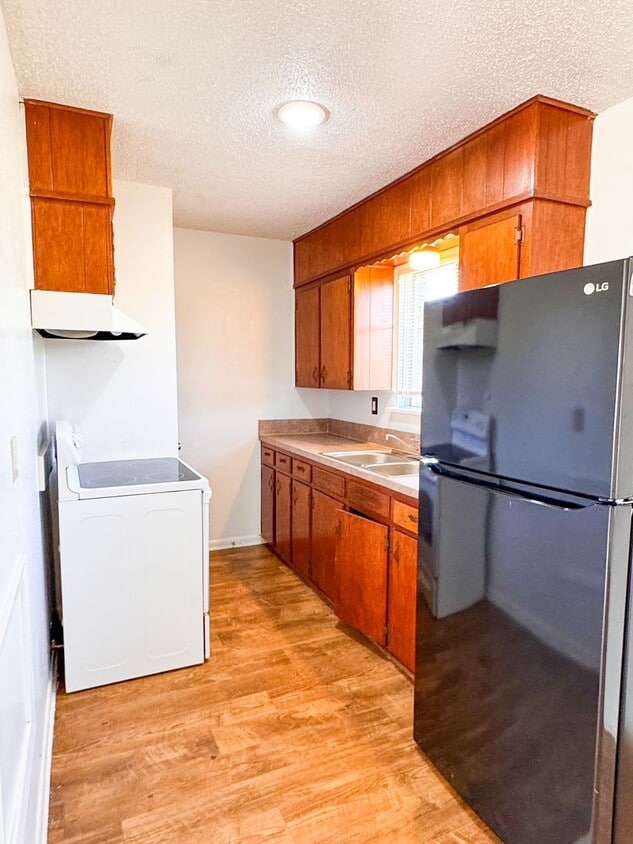 Foto del edificio - 408 Sunset Ln