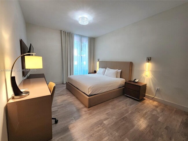 Foto del edificio - 777 N Ocean Dr