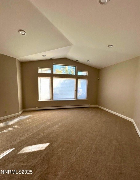 Foto del edificio - 3140 Scarlet Oaks Ct