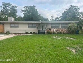 Building Photo - 6813 Gaillardia Rd S