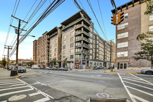 Foto del edificio - 4315 Park Ave