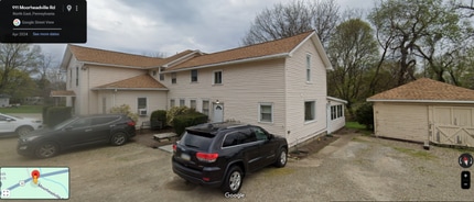 Building Photo - 911 Moorheadville Rd