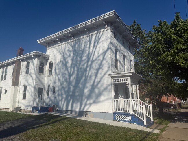 Foto del edificio - 413 South St