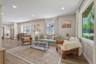 Building Photo - 1311 S Adams St