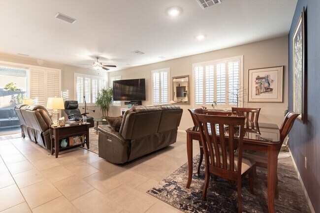 Building Photo - Coming Soon: 4 Bd, Single Story, Open Conc...