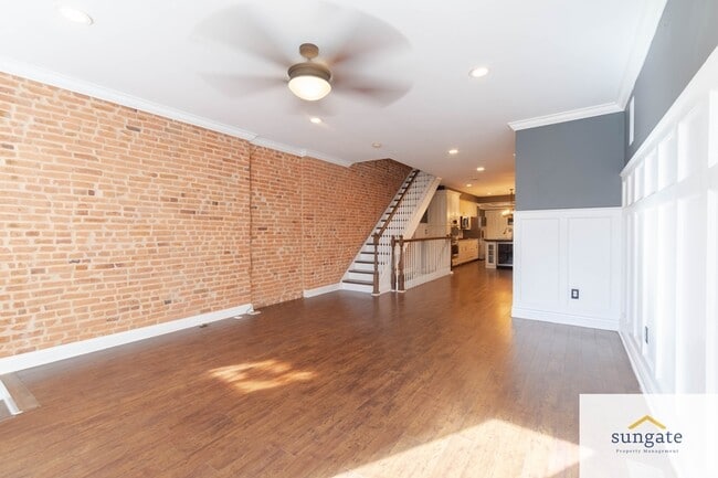 Foto del edificio - 3206 Hudson St