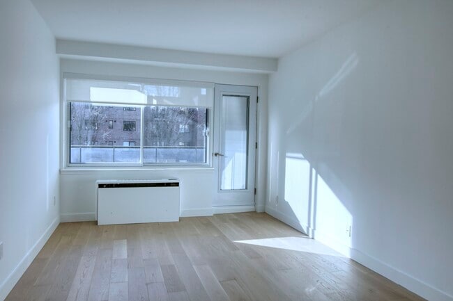 Photo du bâtiment - 4555 Av. Bonavista