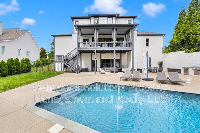 Foto del edificio - 1806 Burland Cres