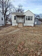 Building Photo - 2667 E 23rd St