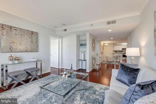 Living Room - 777 7th St NW