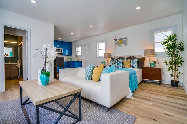 Foto del edificio - 1208 Daisy Ave