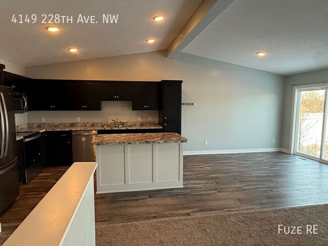 Foto del edificio - 4149 228th Ave NW