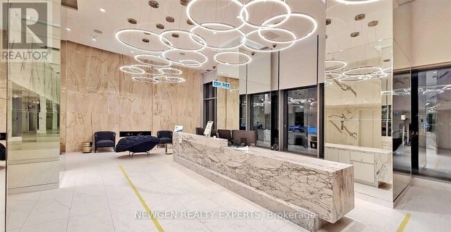 Building Photo - 251 Jarvis St