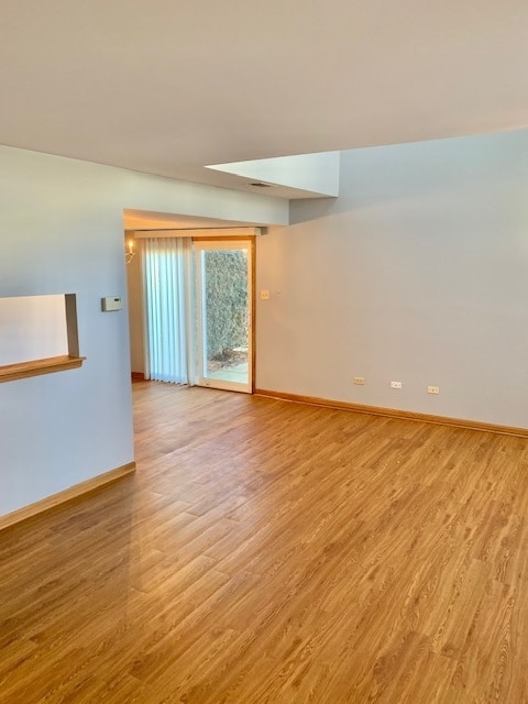 Building Photo - 644 Beaver Ct