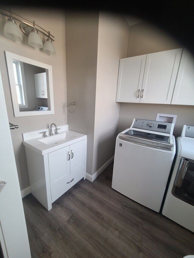 Laundry & Half Bath - 1154 White St