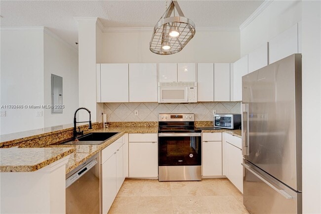 Foto del edificio - 2665 SW 37th Ave
