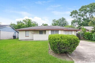 Building Photo - 5210 Greylog Dr