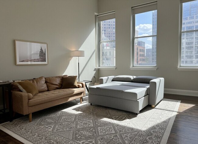 Building Photo - 225 E Michigan St